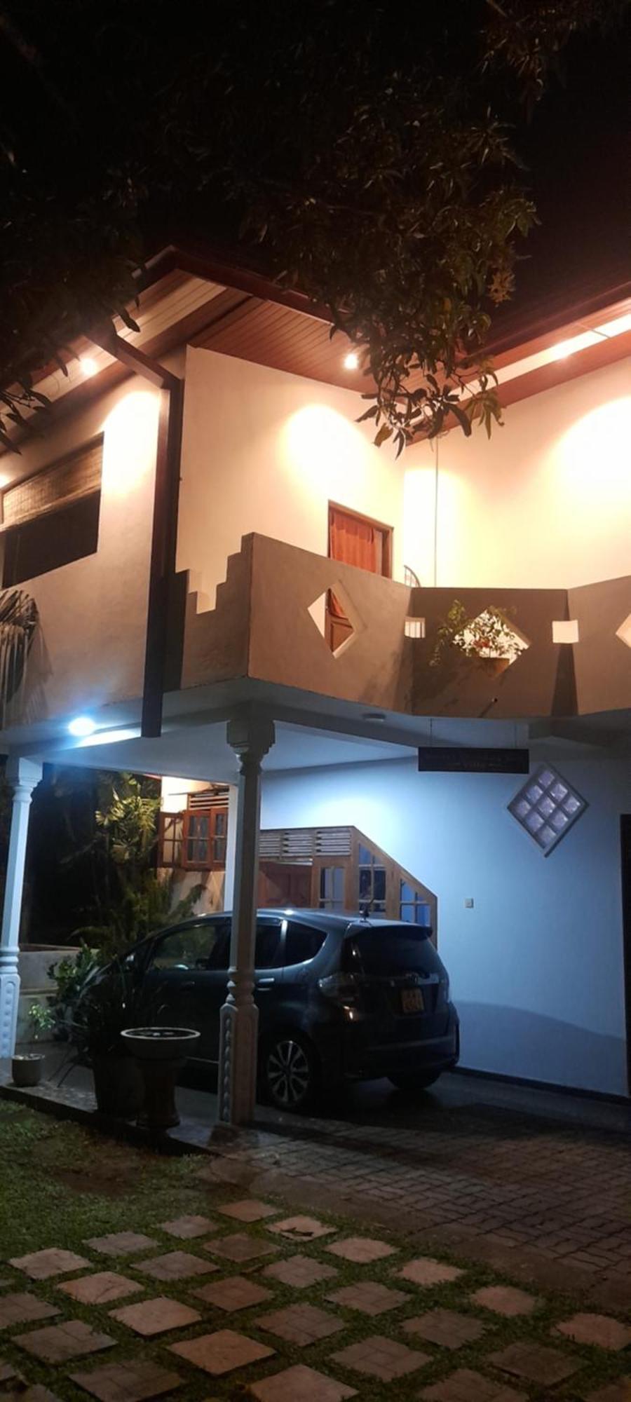 Smart Holiday Inn Galle Eksteriør billede