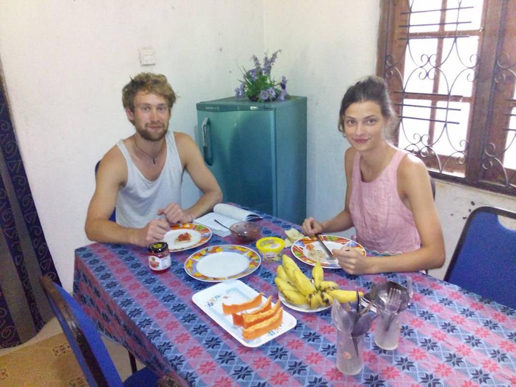 Smart Holiday Inn Galle Eksteriør billede